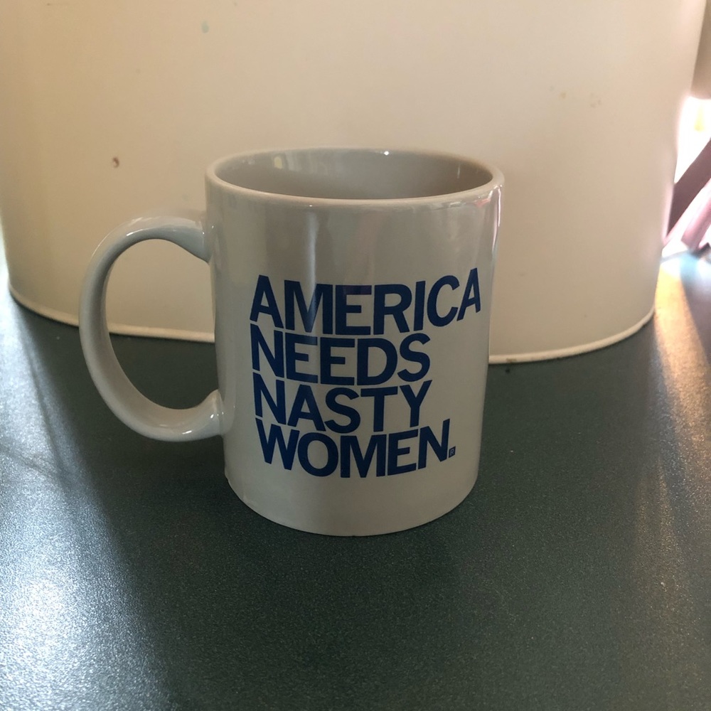 Raygun mug